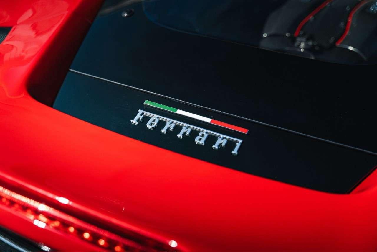 2019 Ferrari 488 Coupe Photo
