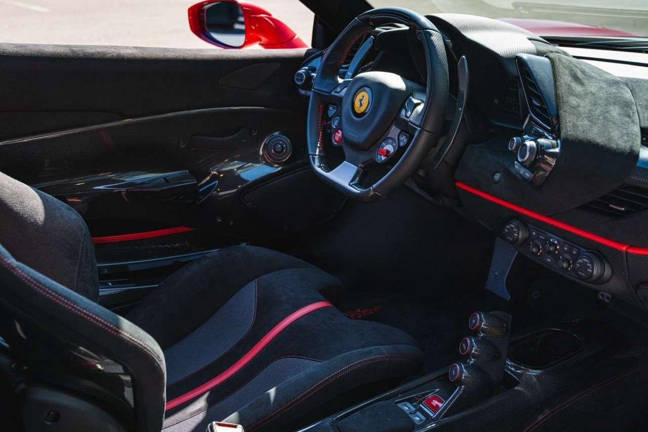 2019 Ferrari 488 Coupe Photo