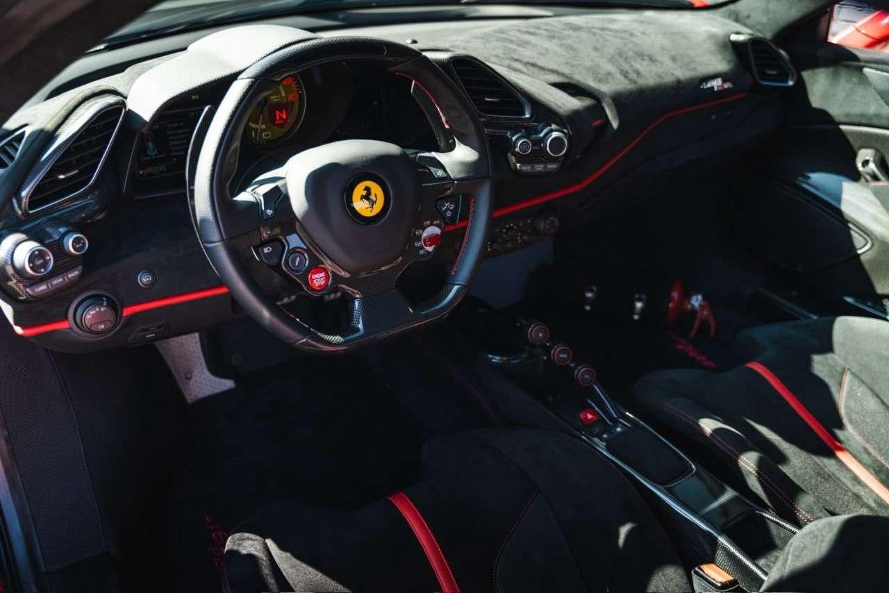 2019 Ferrari 488 Coupe Photo