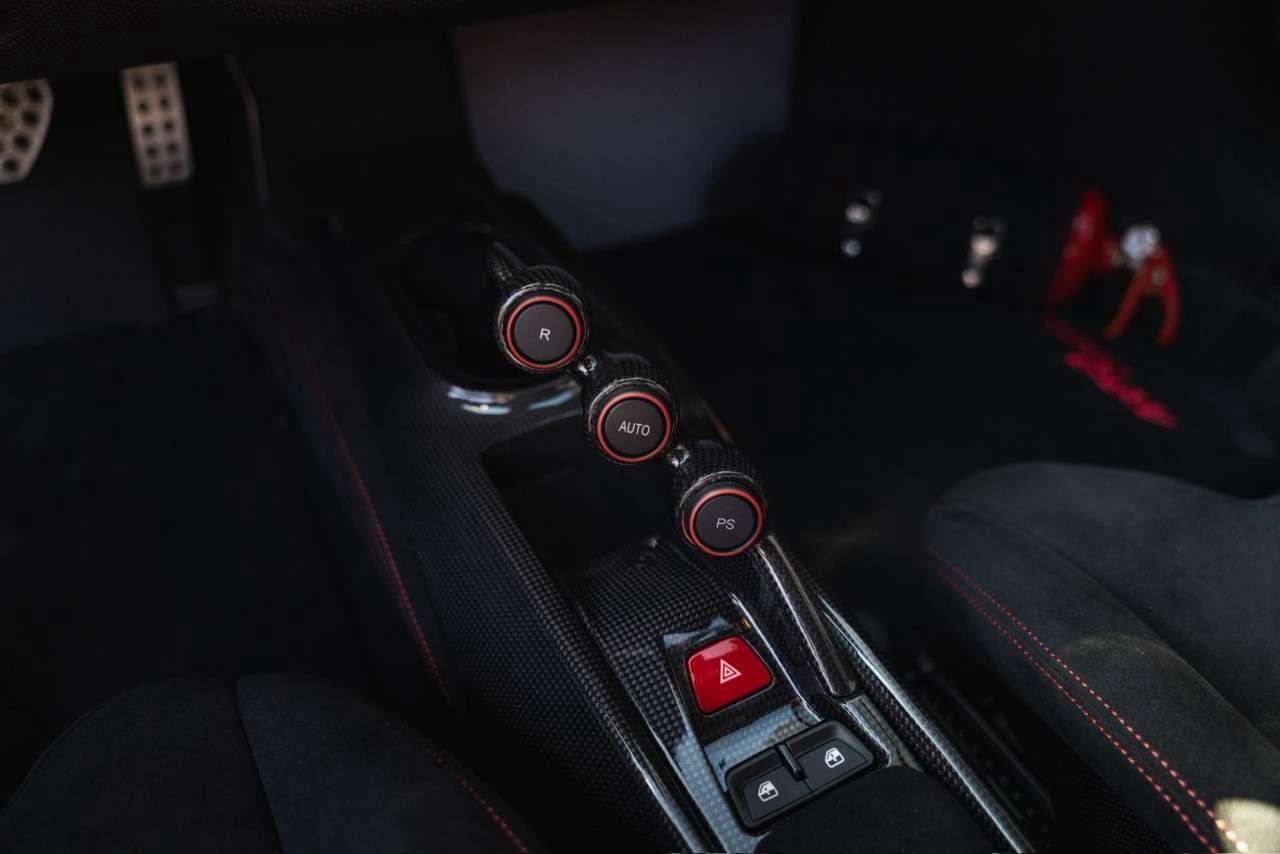 2019 Ferrari 488 Coupe Photo