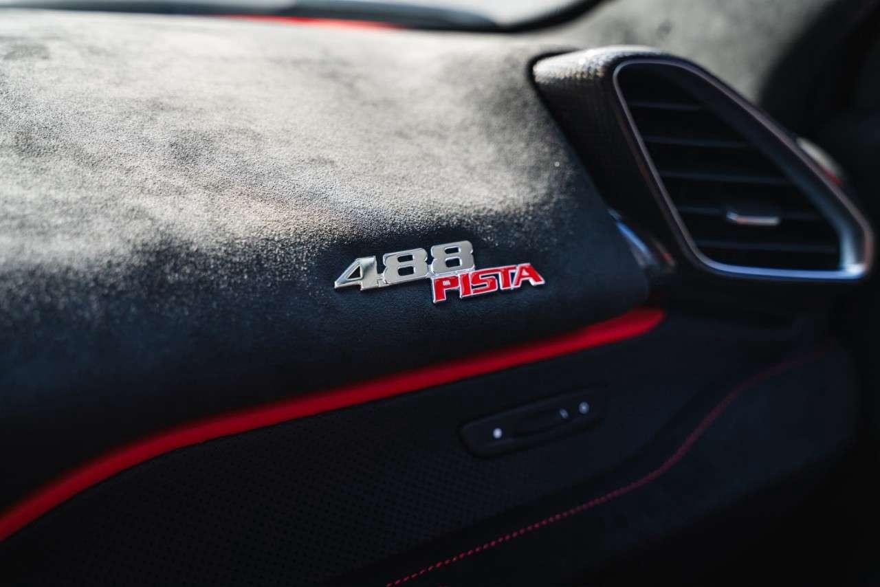 2019 Ferrari 488 Coupe Photo