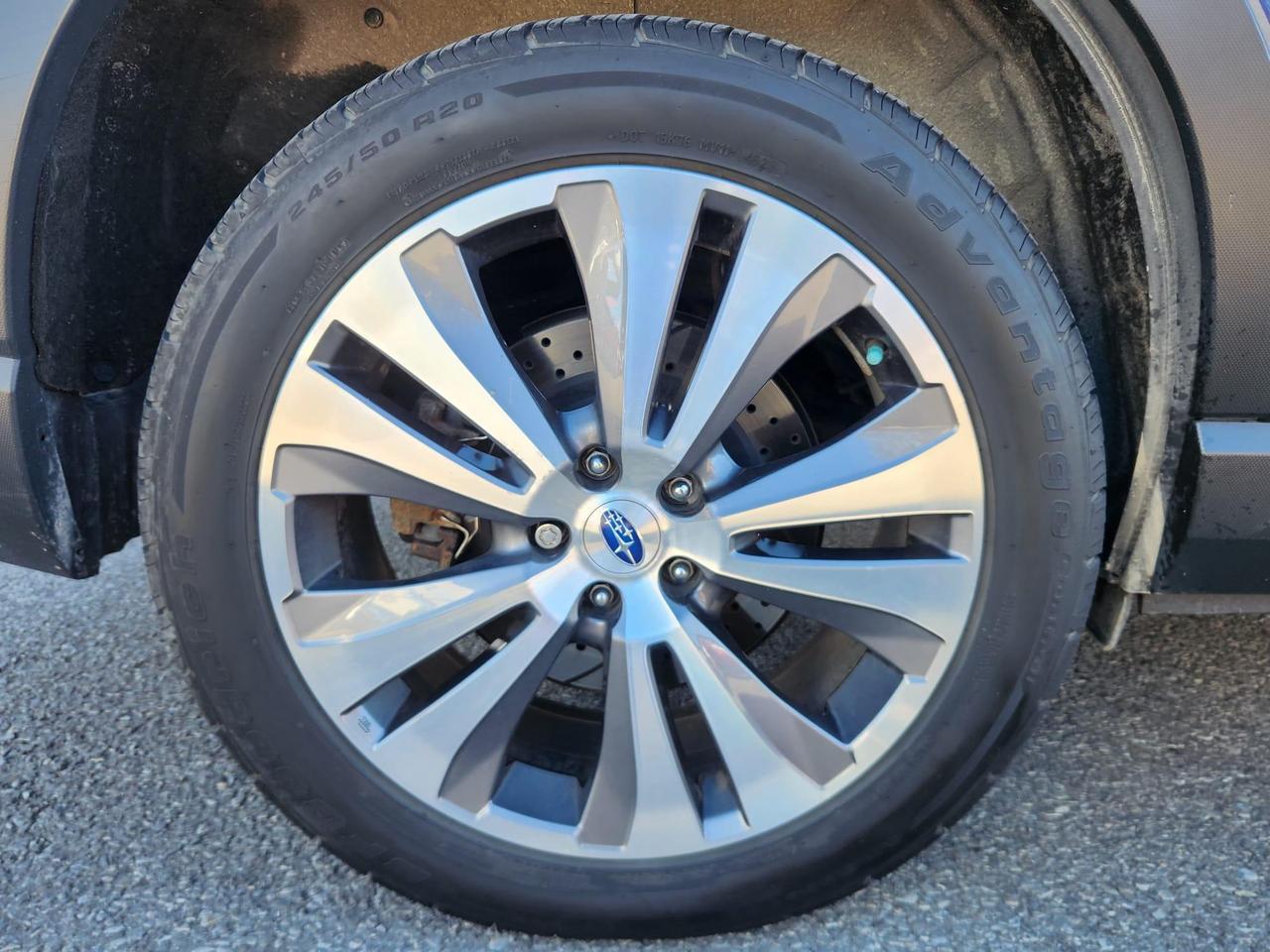 2021 Subaru ASCENT Limited 8-Passenger (CVT) 4dr All-Wheel Drive Photo