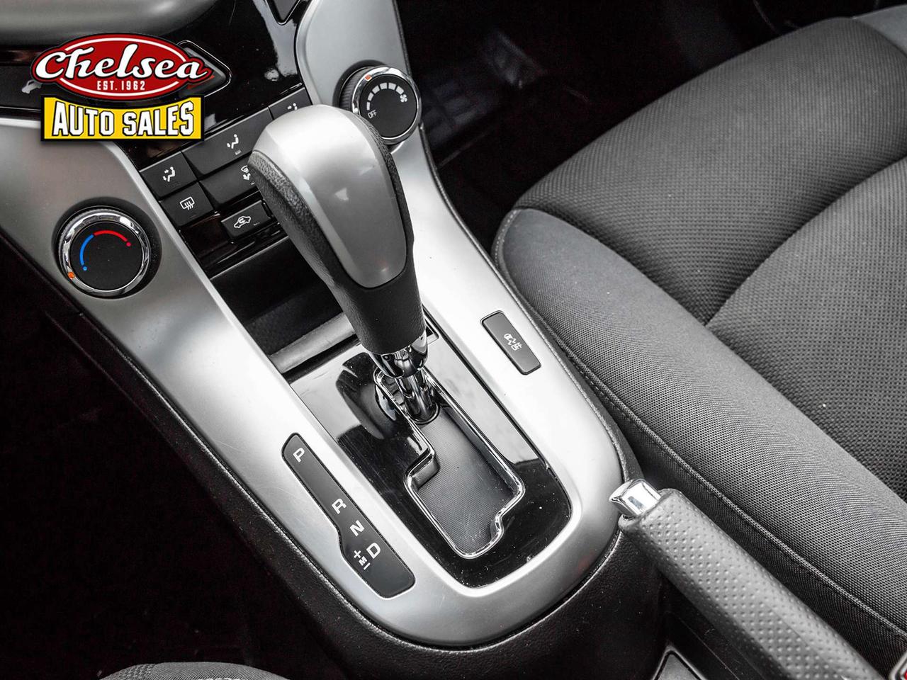 2016 Chevrolet Cruze 2LT Auto Photo