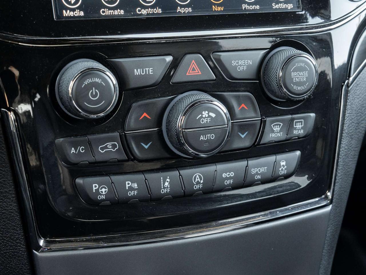 2022 Jeep Grand Cherokee Limited X Photo