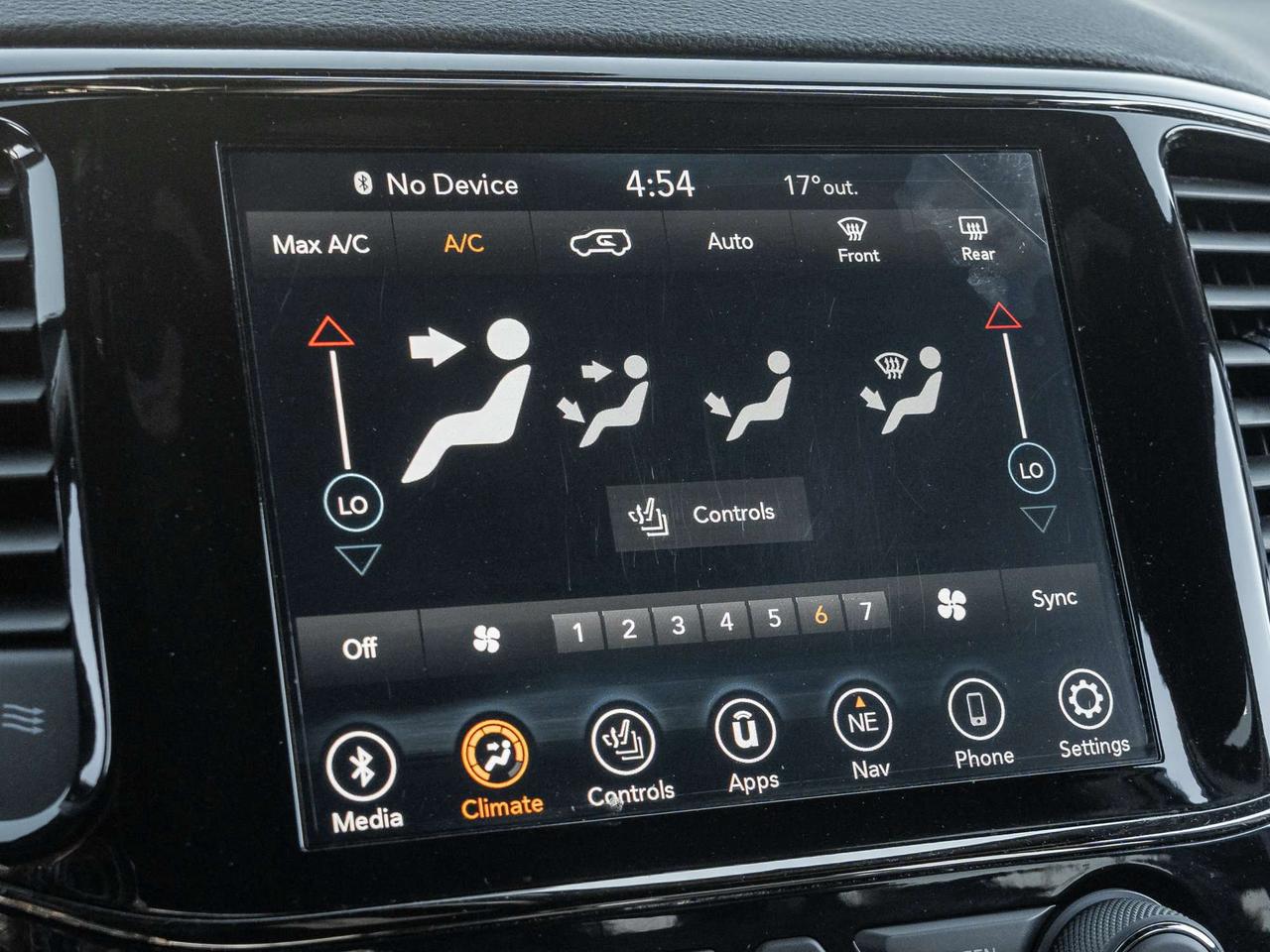 2022 Jeep Grand Cherokee Limited X Photo