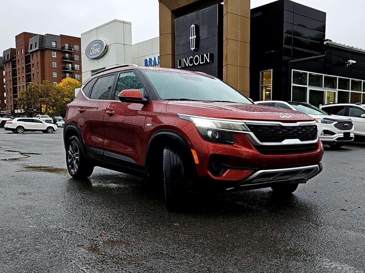 2022 Kia Seltos EX   ULTRA LOW KM   AWD    MOONROOF   HEATED SEATS Photo