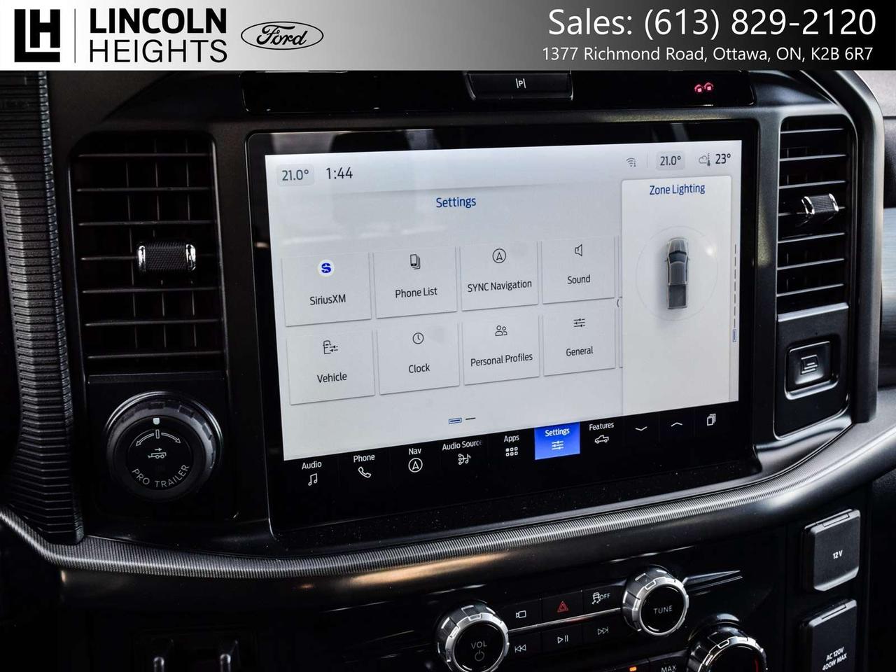 2025 Ford F-150 Lariat Photo