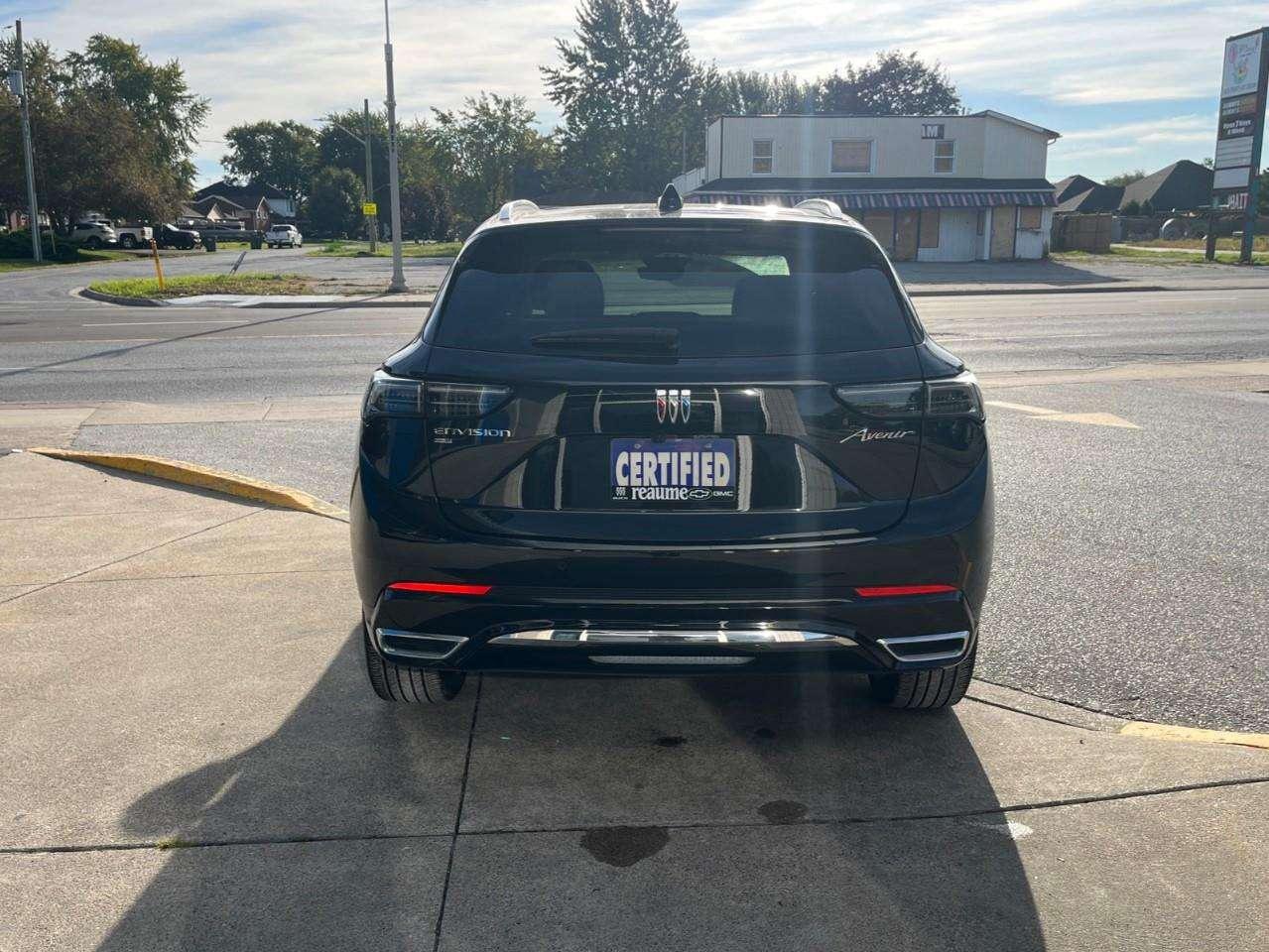 2024 Buick Envision AVENIR CPO RATES APPLY! Photo