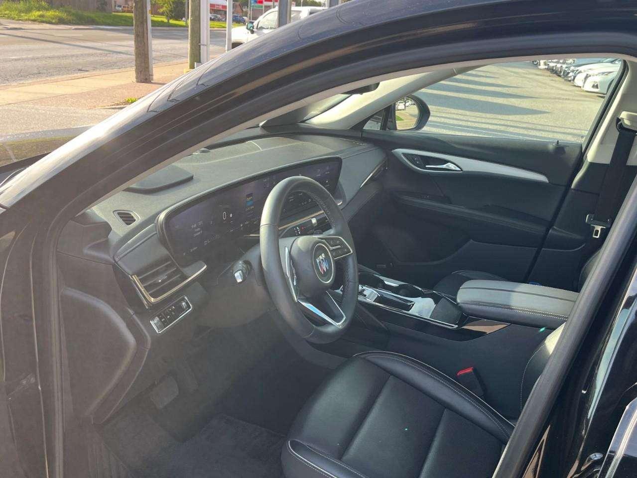 2024 Buick Envision AVENIR CPO RATES APPLY! Photo