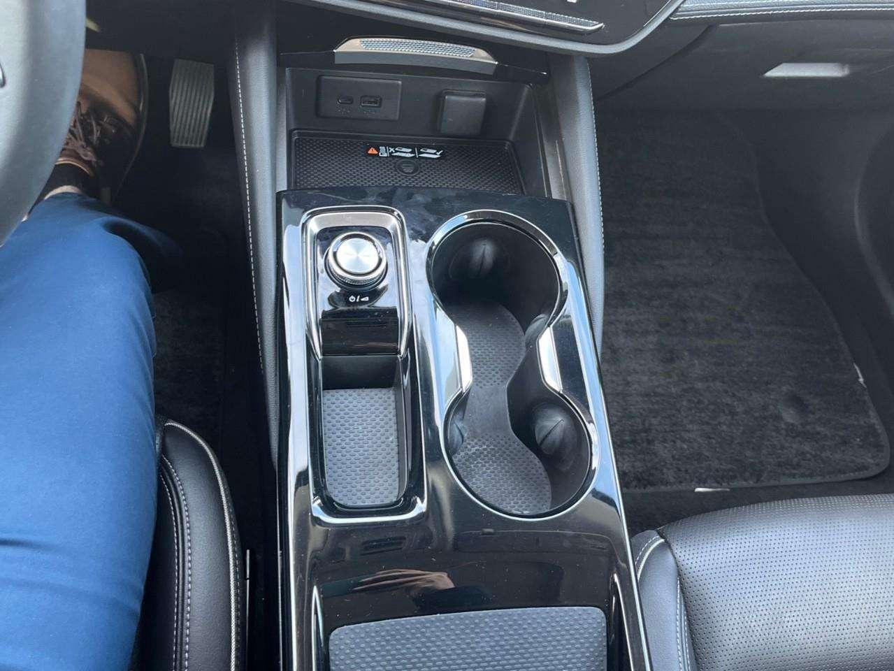 2024 Buick Envision AVENIR CPO RATES APPLY! Photo