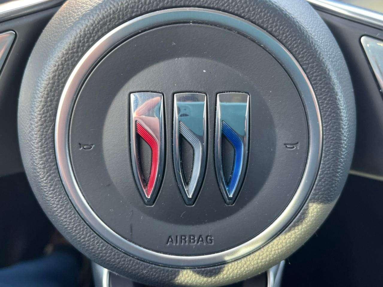 2024 Buick Envision AVENIR CPO RATES APPLY! Photo