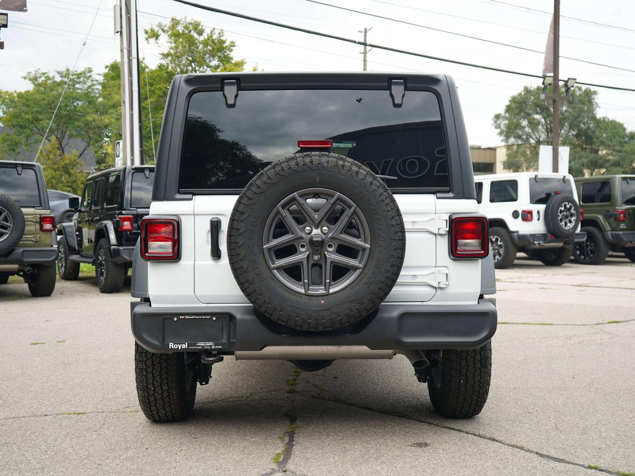 2025 Jeep Wrangler SPORT, 4X4, NAVI Photo