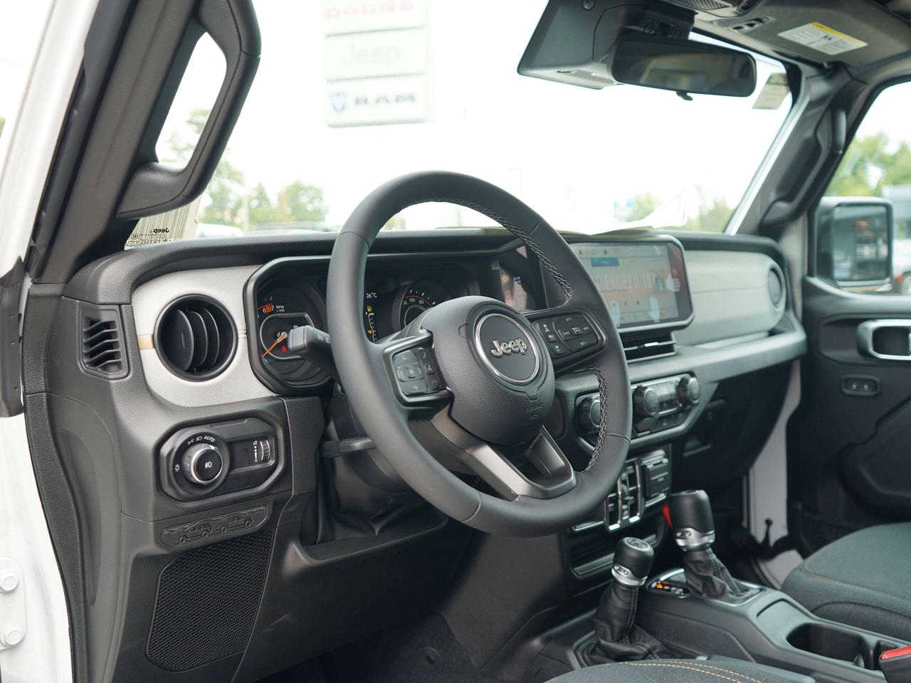 2025 Jeep Wrangler SPORT, 4X4, NAVI Photo