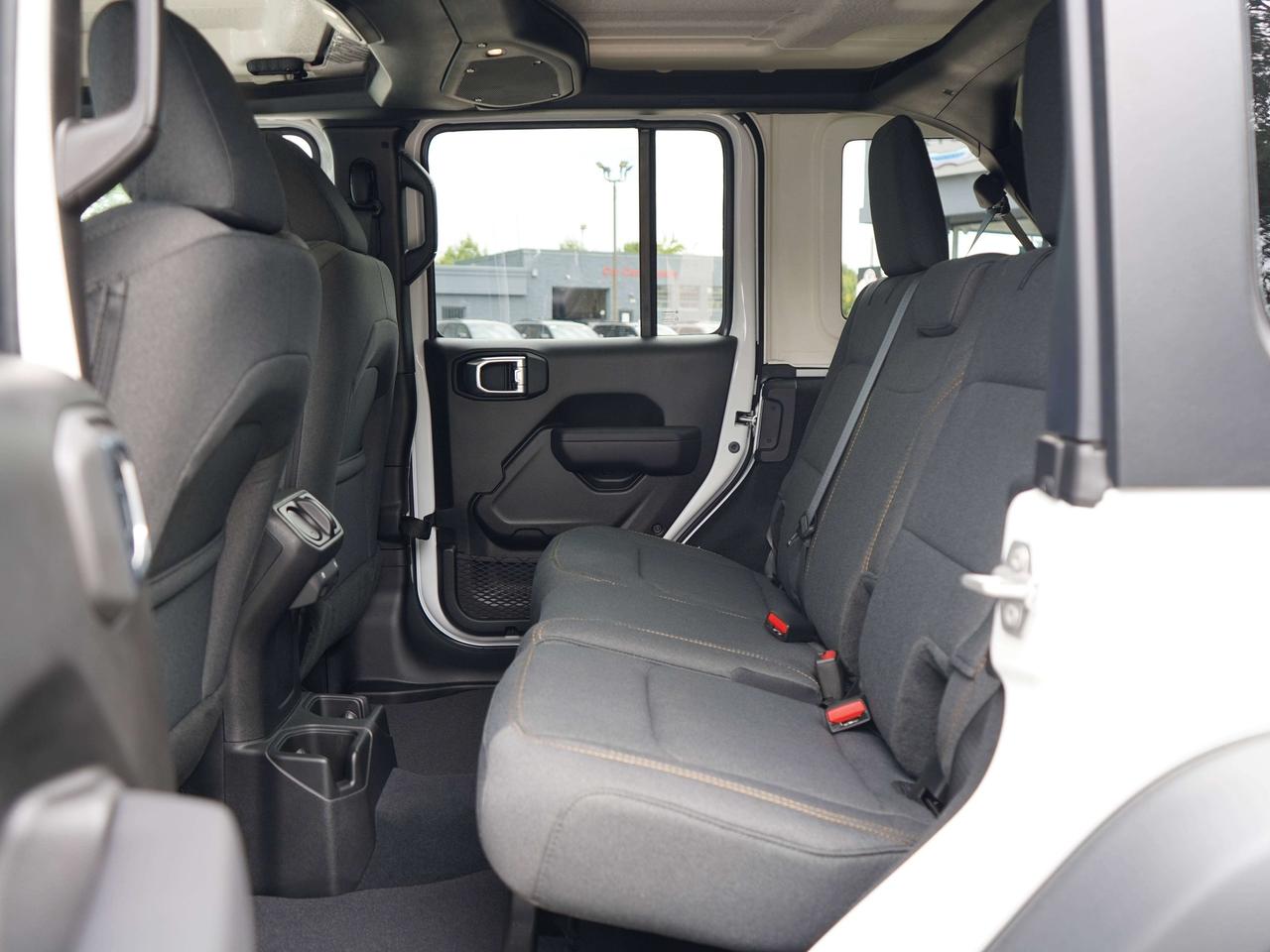 2025 Jeep Wrangler SPORT, 4X4, NAVI Photo