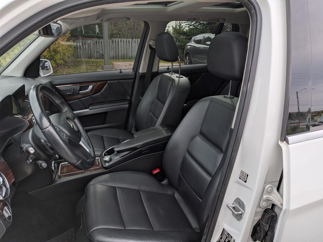 2014 Mercedes-Benz GLK-Class Base GLK 350 4dr All-wheel Drive 4MATIC Photo