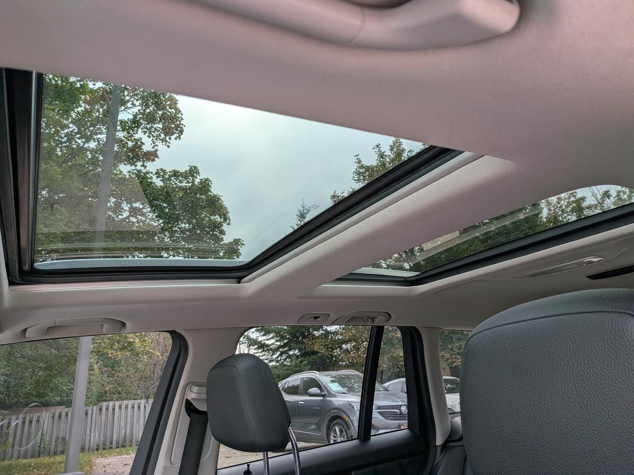 2014 Mercedes-Benz GLK-Class Base GLK 350 4dr All-wheel Drive 4MATIC Photo
