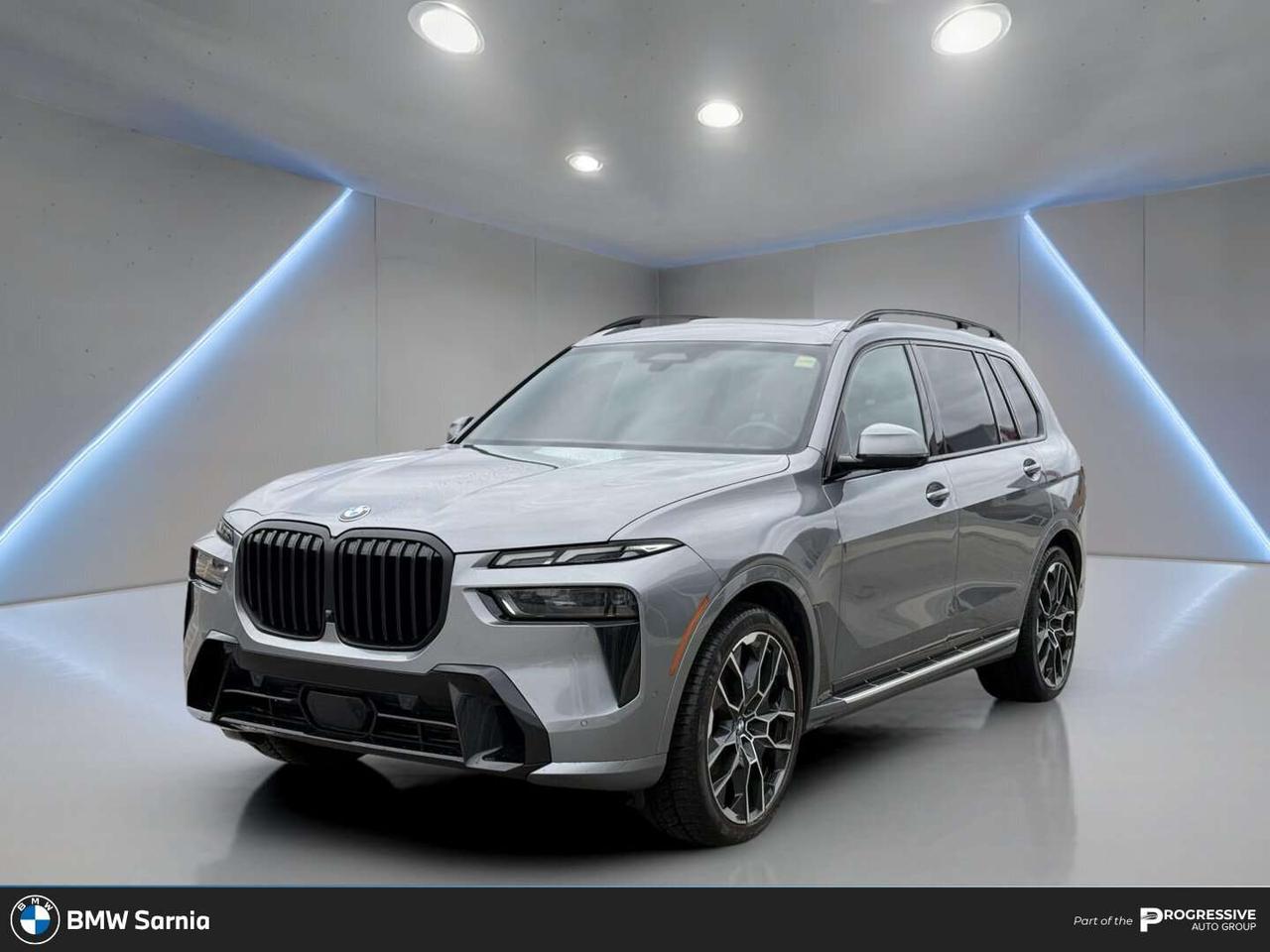 2024 BMW X7 XDRIVE40I   PREMIUM ENHANCED PACKAGE   M SPORT PACKAGE   M SPORT PRO   ADVANCED DRIVERS ASSIST Photo