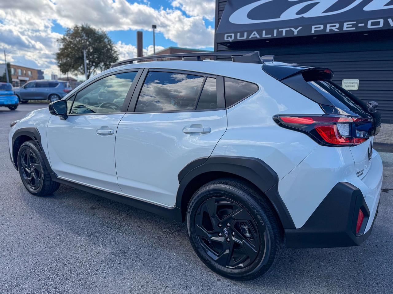 2024 Subaru Crosstrek Onyx-AWD/LOW KM/1 OWNER/ACC/CAMERA/ROOF/2.5L Photo