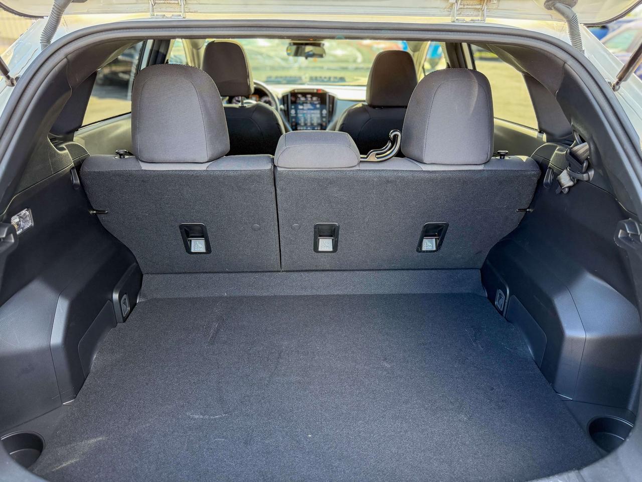 2024 Subaru Crosstrek Onyx-AWD/LOW KM/1 OWNER/ACC/CAMERA/ROOF/2.5L Photo