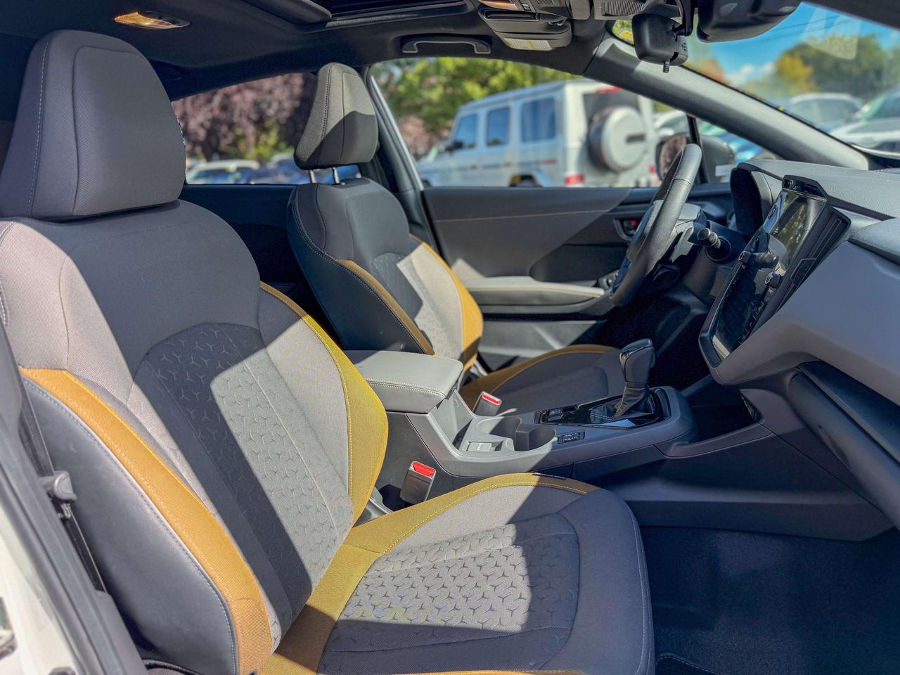 2024 Subaru Crosstrek Onyx-AWD/LOW KM/1 OWNER/ACC/CAMERA/ROOF/2.5L Photo