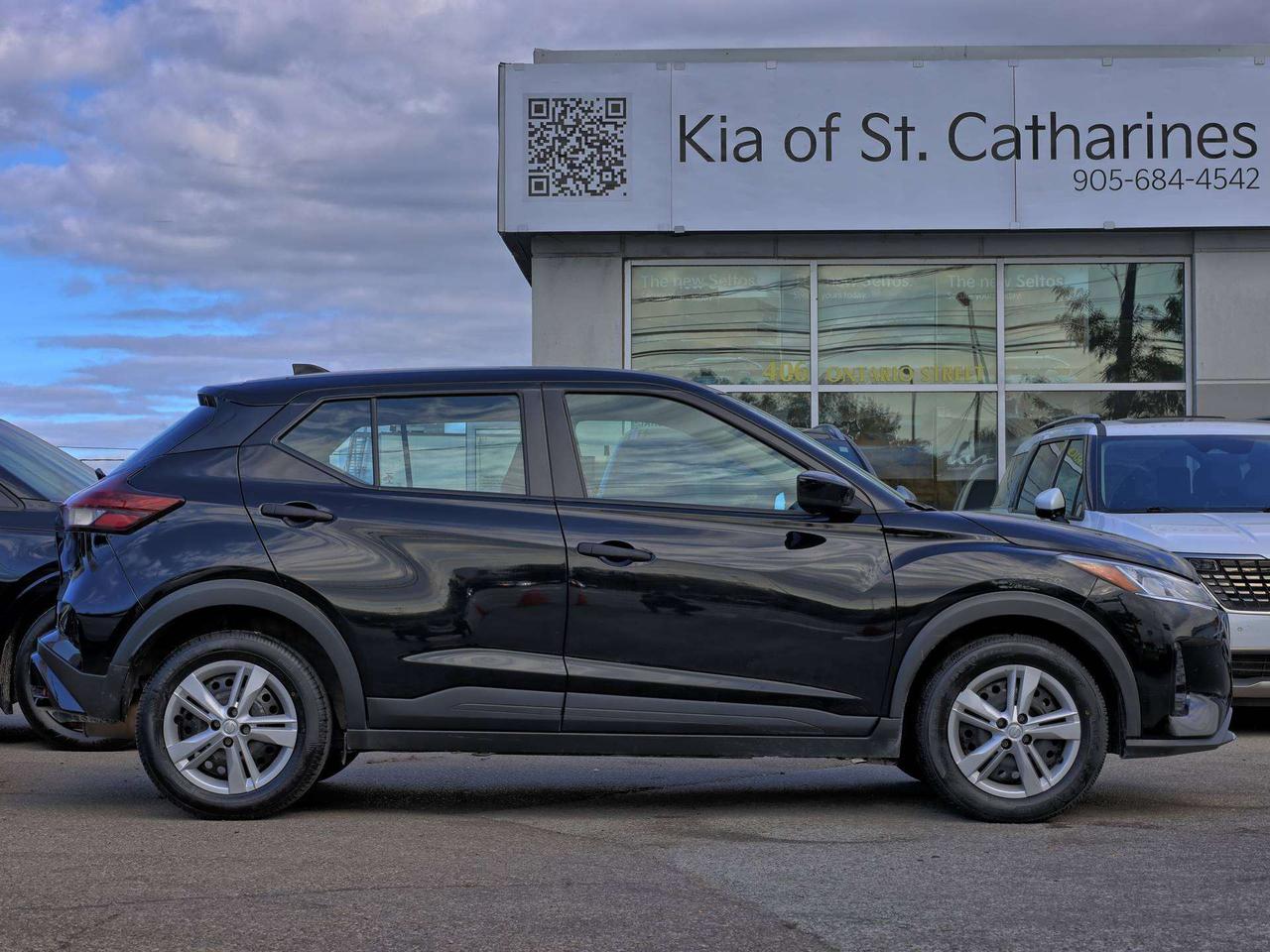 2025 Nissan Kicks S Photo