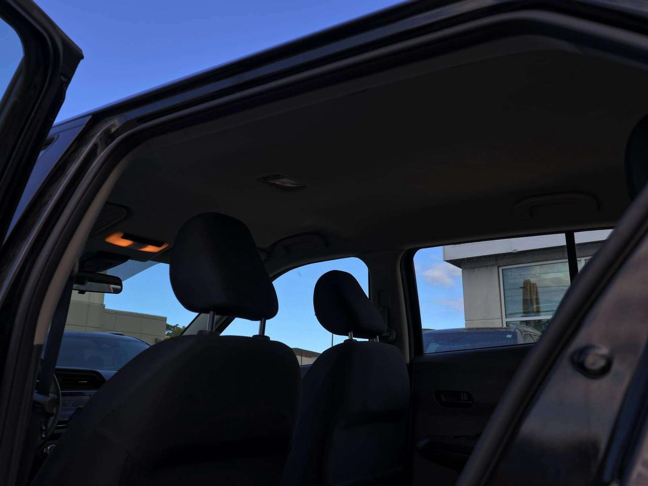 2025 Nissan Kicks S Photo