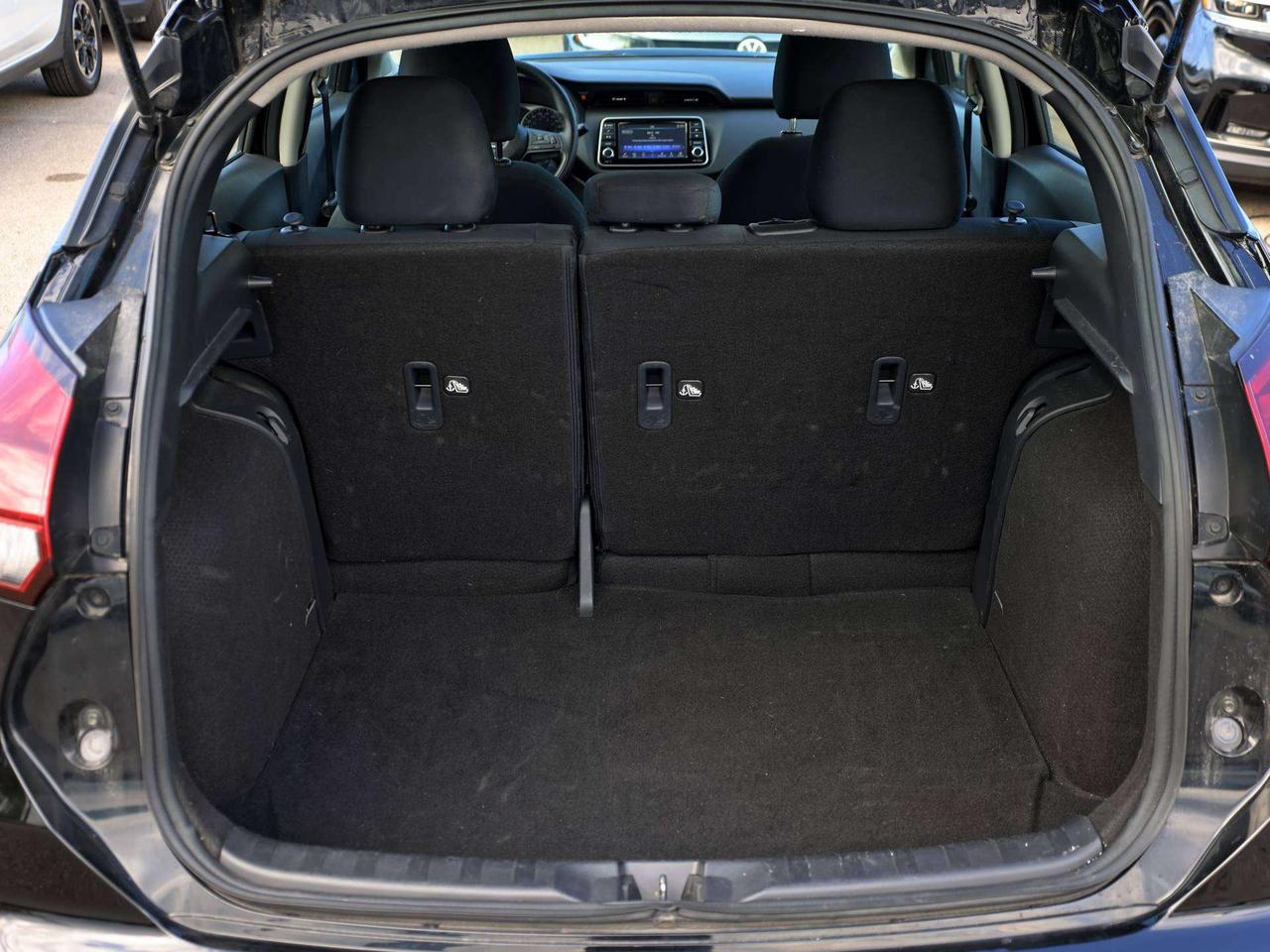 2025 Nissan Kicks S Photo