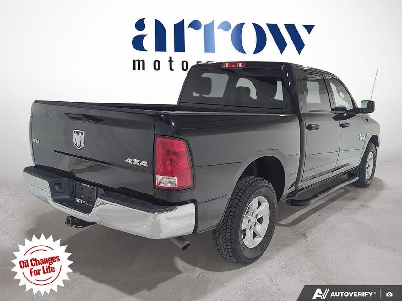 2022 RAM 1500 Classic SLT 4x4 Crew Cab 5'7" Box Photo