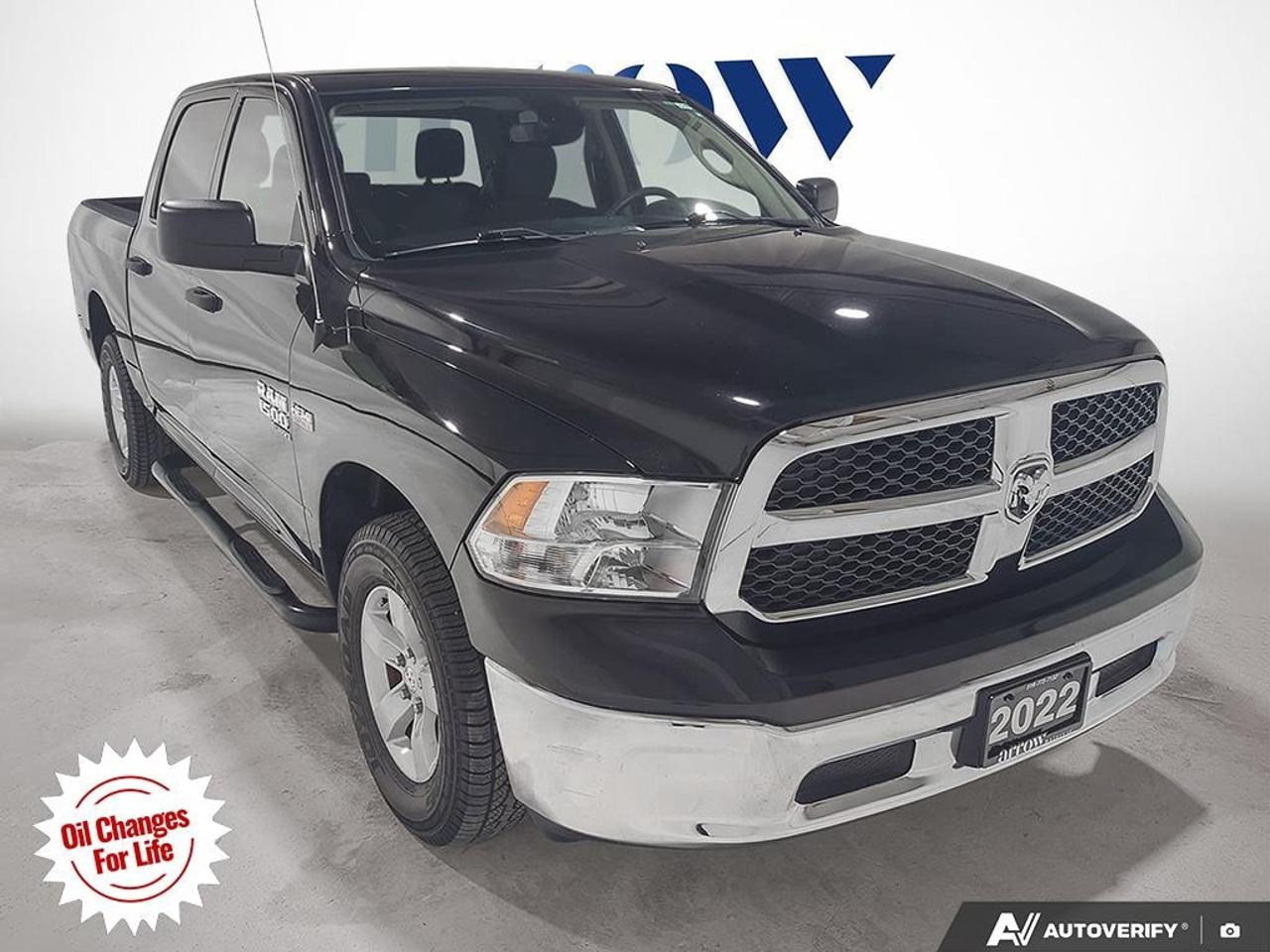 2022 RAM 1500 Classic SLT 4x4 Crew Cab 5'7" Box Photo