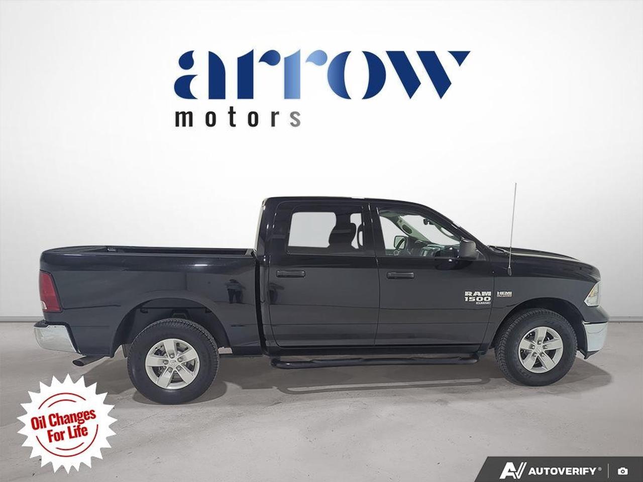 2022 RAM 1500 Classic SLT 4x4 Crew Cab 5'7" Box Photo