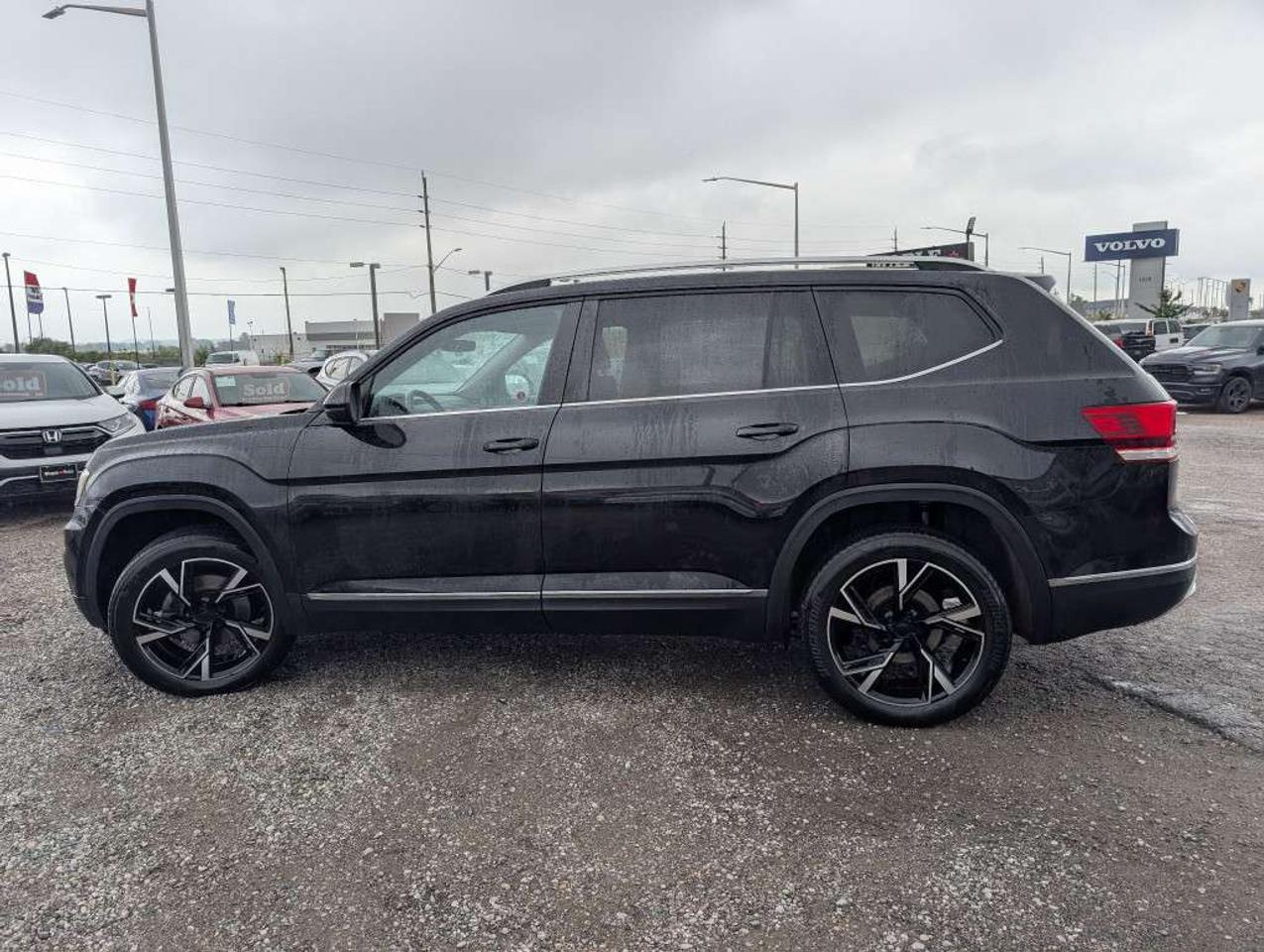 2019 Volkswagen Atlas HIGHLINE  NAV   PANO ROOF   LEATHER   CAMERA Photo