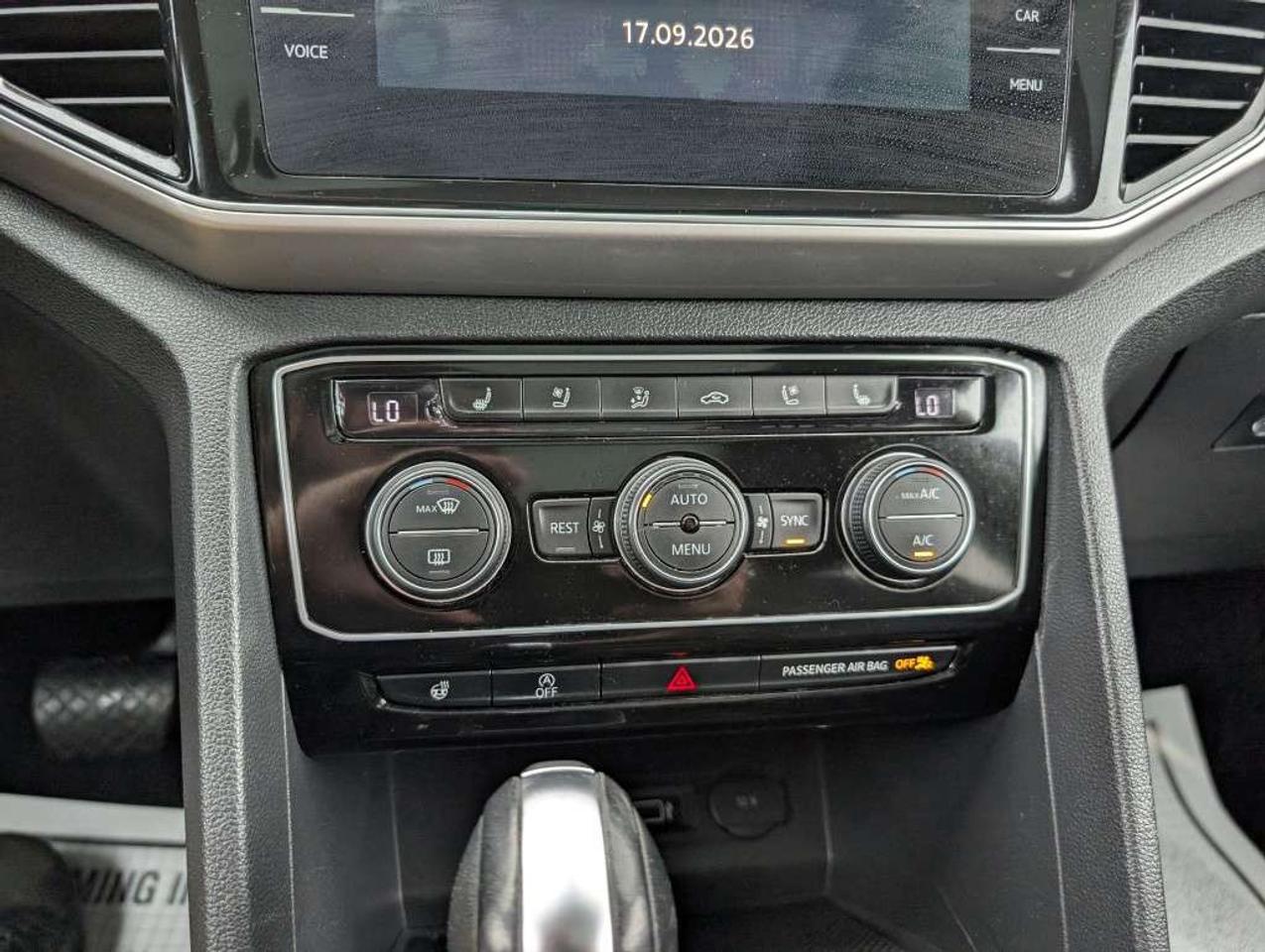 2019 Volkswagen Atlas HIGHLINE  NAV   PANO ROOF   LEATHER   CAMERA Photo