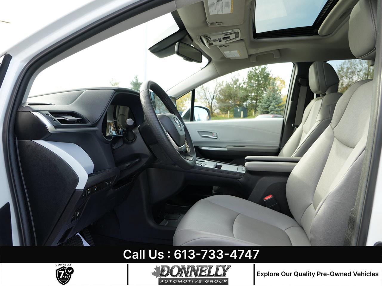 2025 Toyota Sienna XLE 8-Passenger FWD Photo