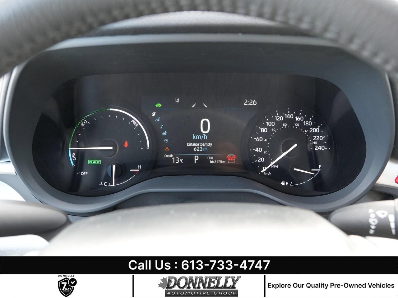 2025 Toyota Sienna XLE 8-Passenger FWD Photo