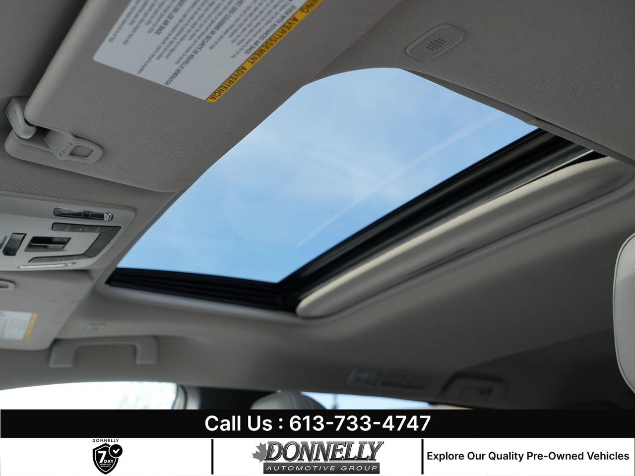 2025 Toyota Sienna XLE 8-Passenger FWD Photo