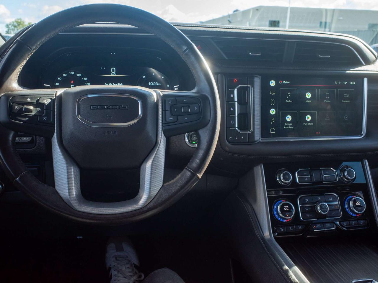 2022 GMC Yukon Denali - Rain Sensing Wipers   Remote Engine Start Photo