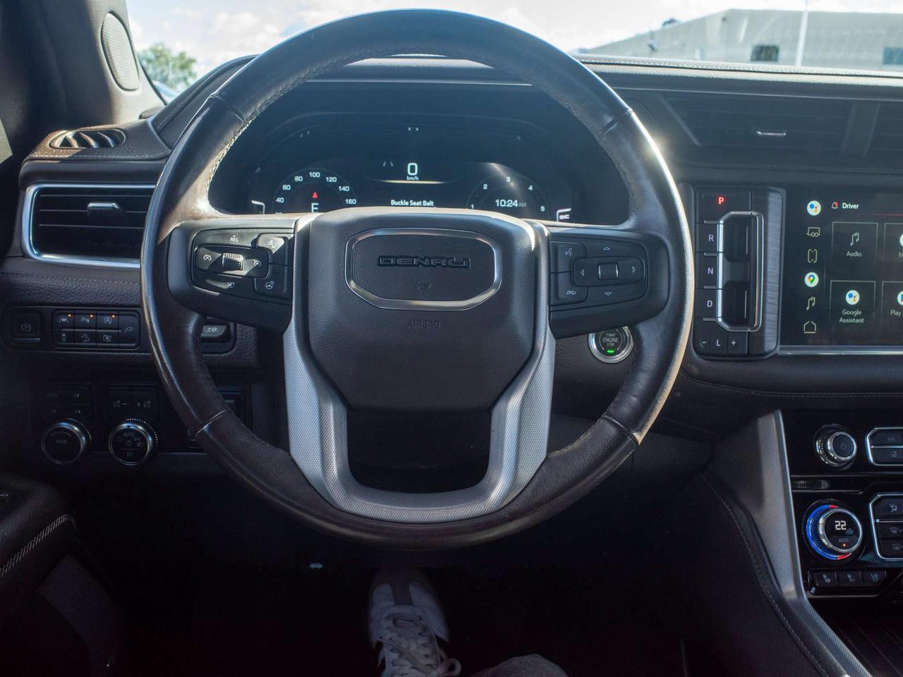 2022 GMC Yukon Denali - Rain Sensing Wipers   Remote Engine Start Photo