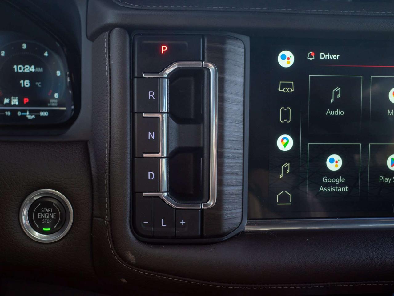 2022 GMC Yukon Denali - Rain Sensing Wipers   Remote Engine Start Photo