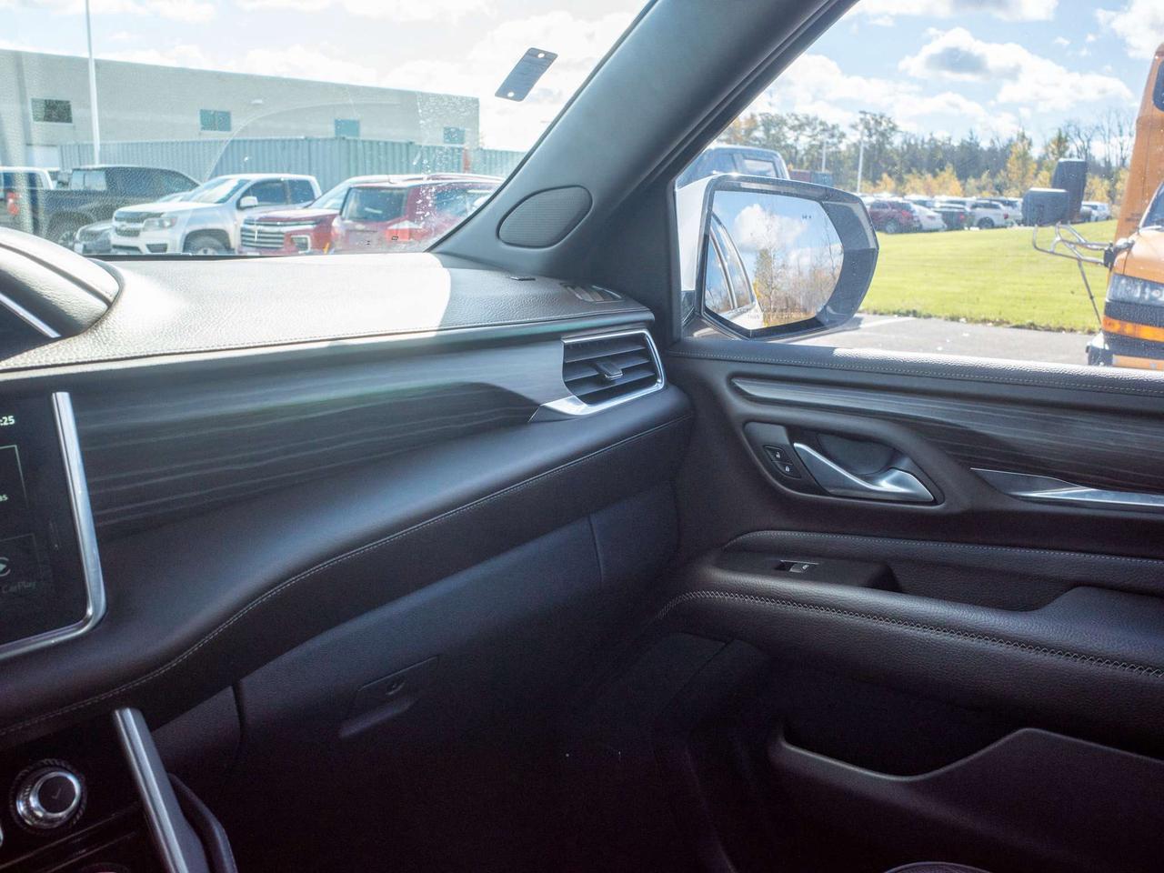 2022 GMC Yukon Denali - Rain Sensing Wipers   Remote Engine Start Photo