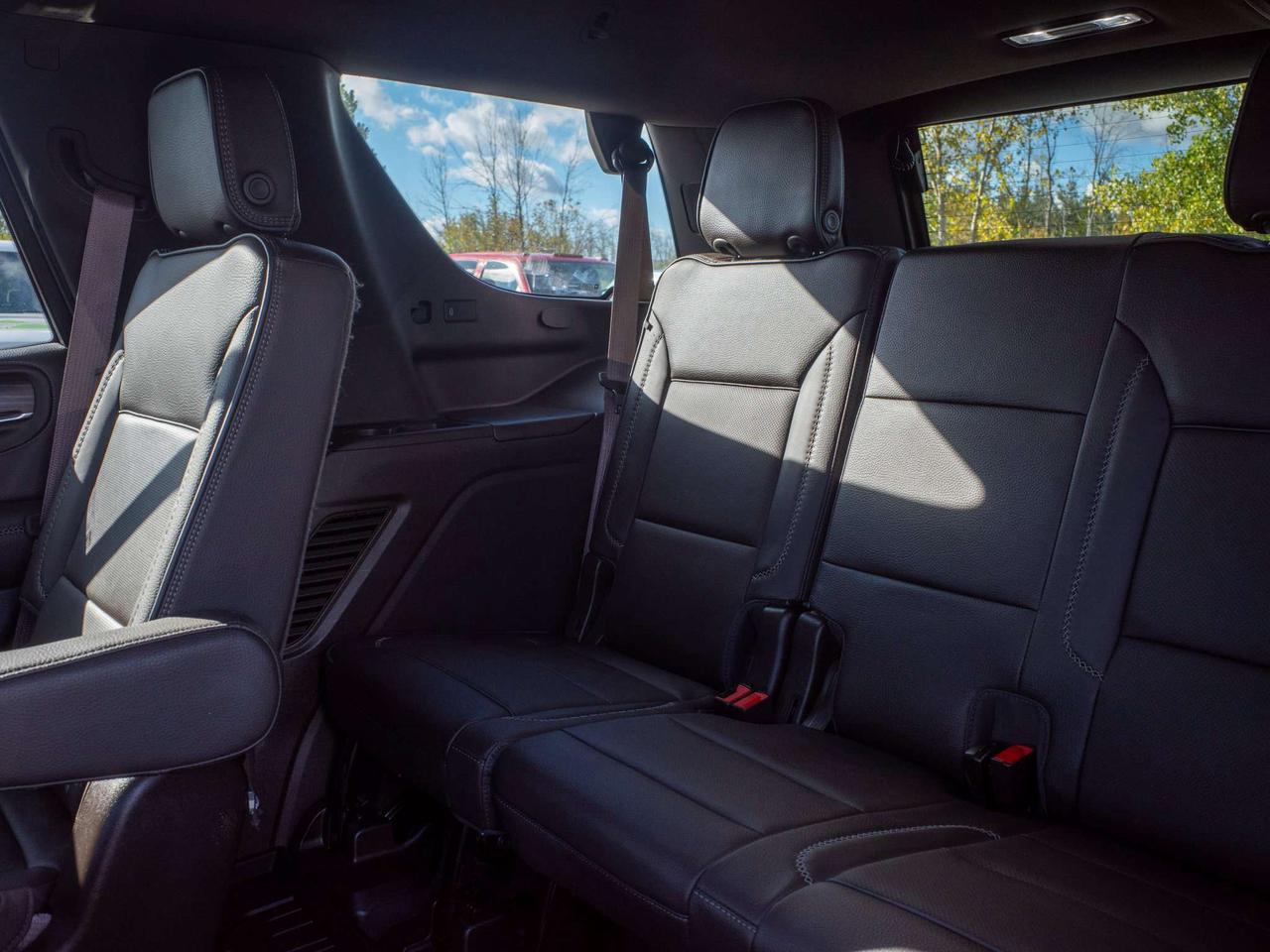 2022 GMC Yukon Denali - Rain Sensing Wipers   Remote Engine Start Photo