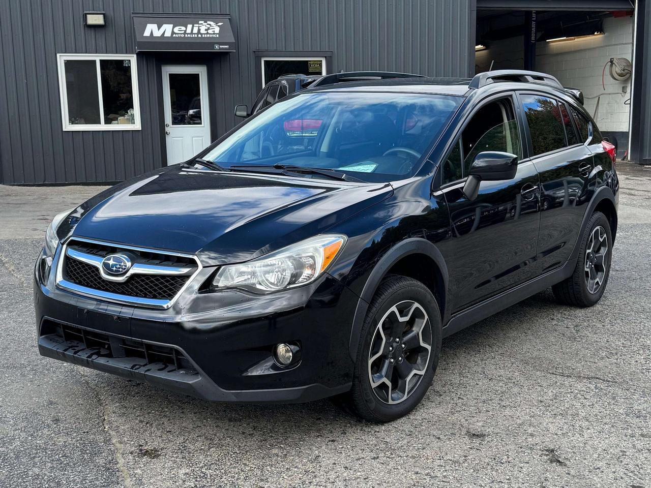 2015 Subaru XV 2.0i Limited Pkg Photo0