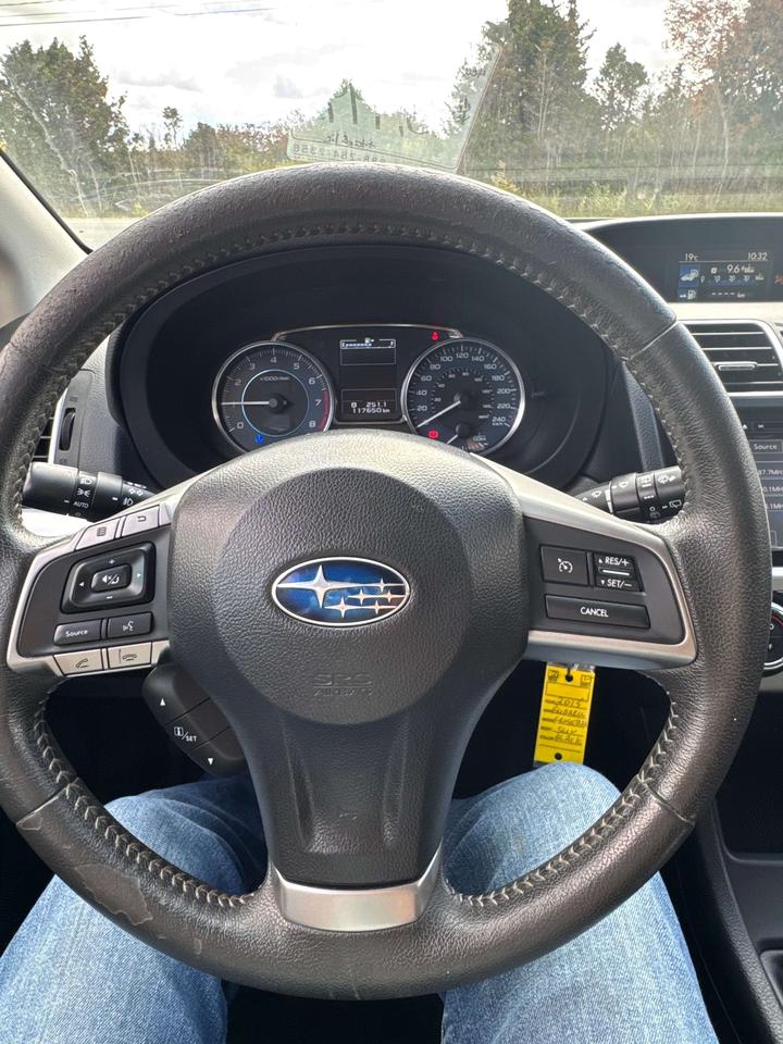 2015 Subaru XV 2.0i Limited Pkg Photo