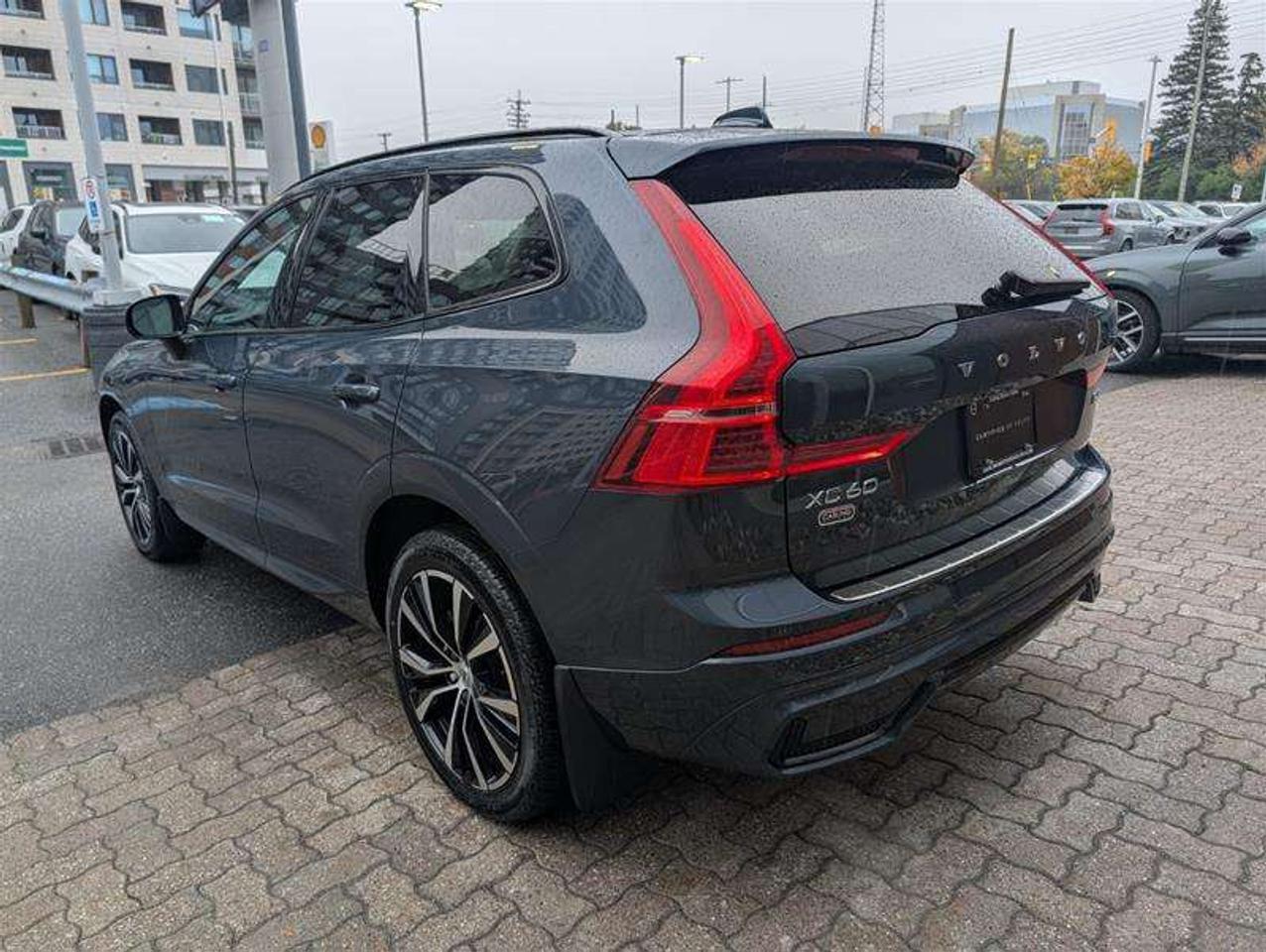 2024 Volvo XC60 B5 Plus   Climate   20s   Denim Blue   AWD Photo