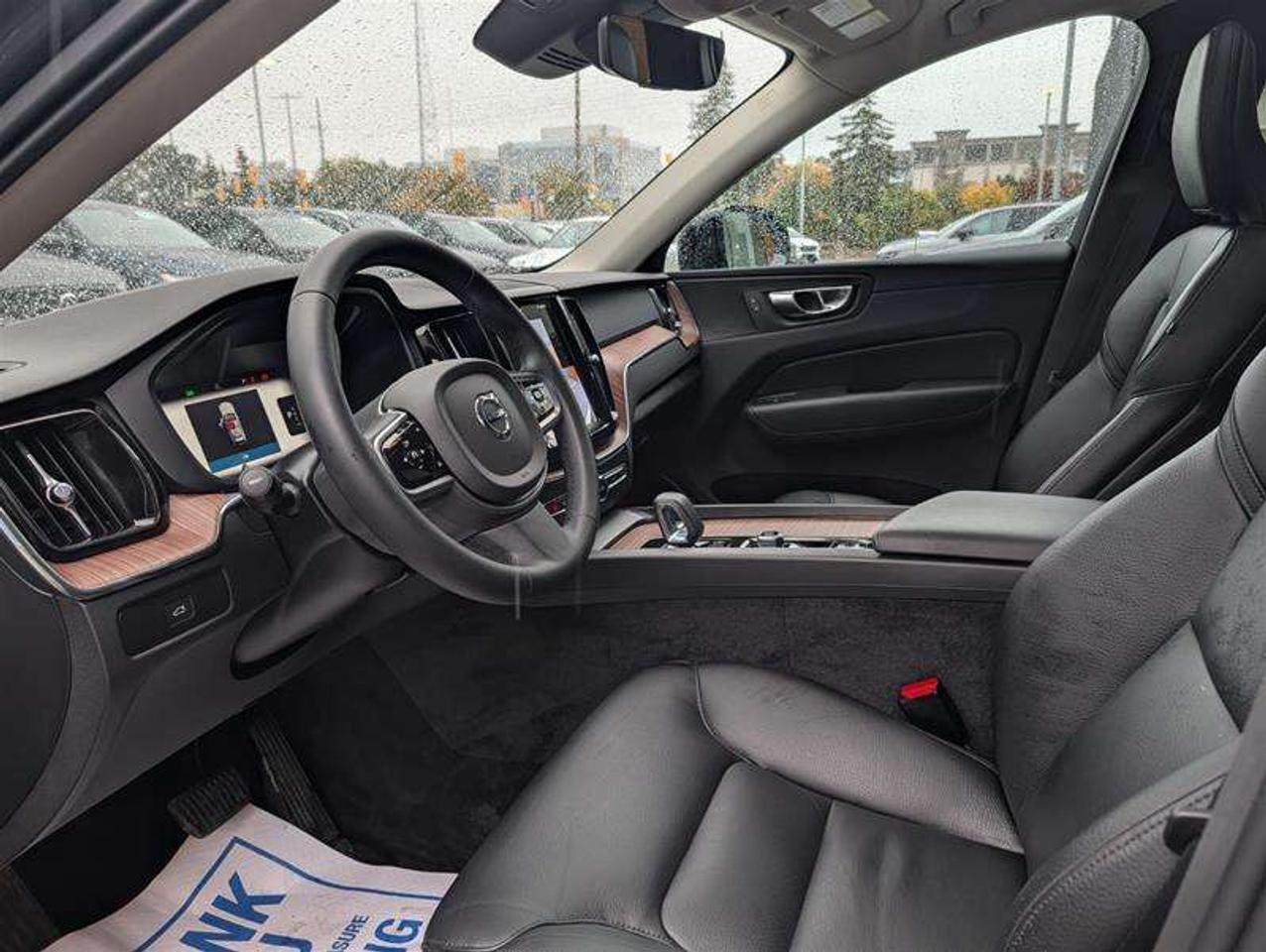 2024 Volvo XC60 B5 Plus   Climate   20s   Denim Blue   AWD Photo