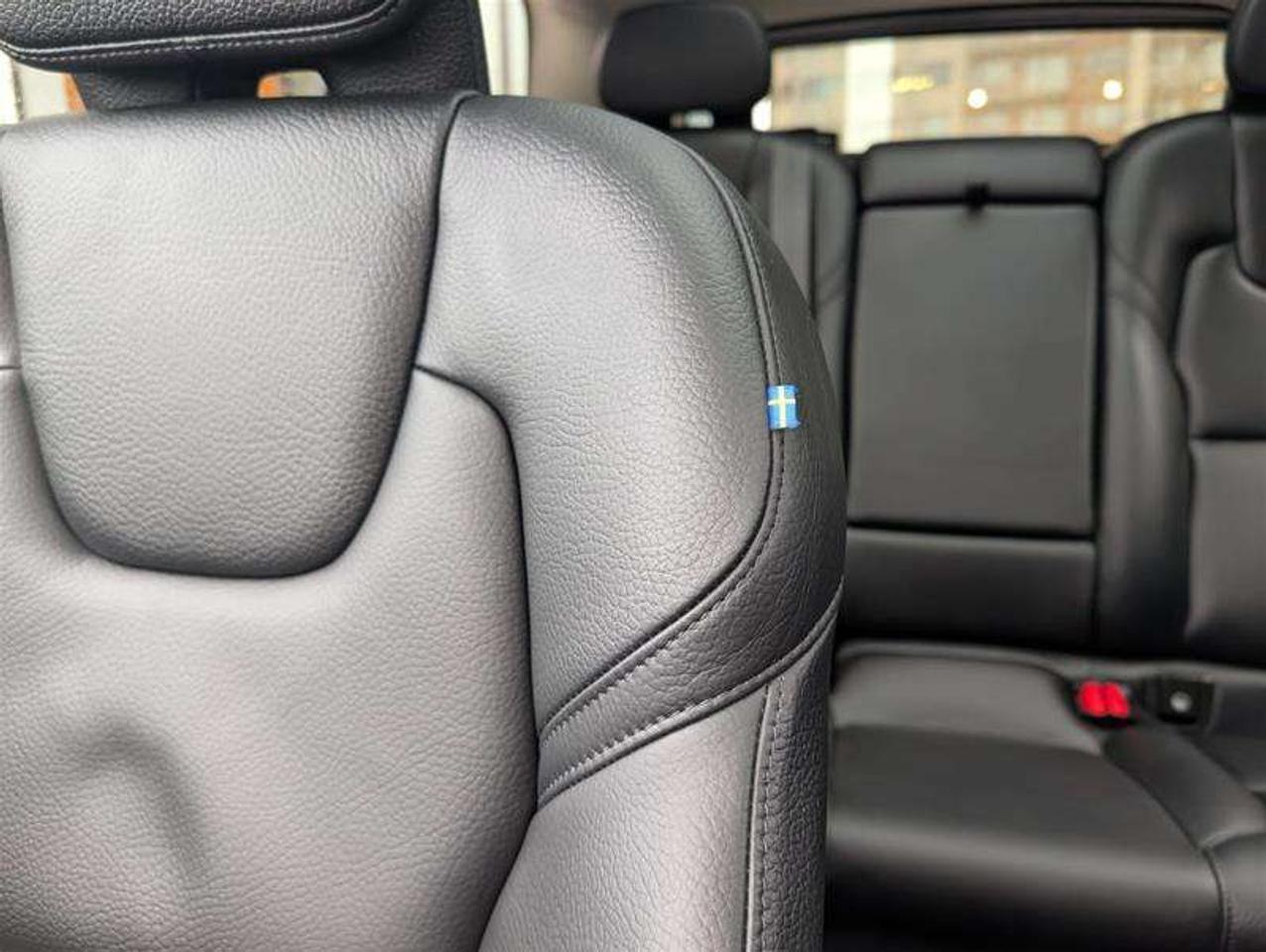 2024 Volvo XC60 B5 Plus   Climate   20s   Denim Blue   AWD Photo