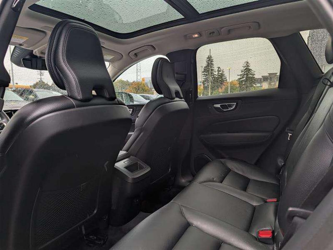 2024 Volvo XC60 B5 Plus   Climate   20s   Denim Blue   AWD Photo