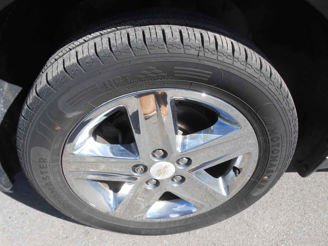 2016 Chevrolet Equinox LT, Sunroof, Back Up Camera Photo