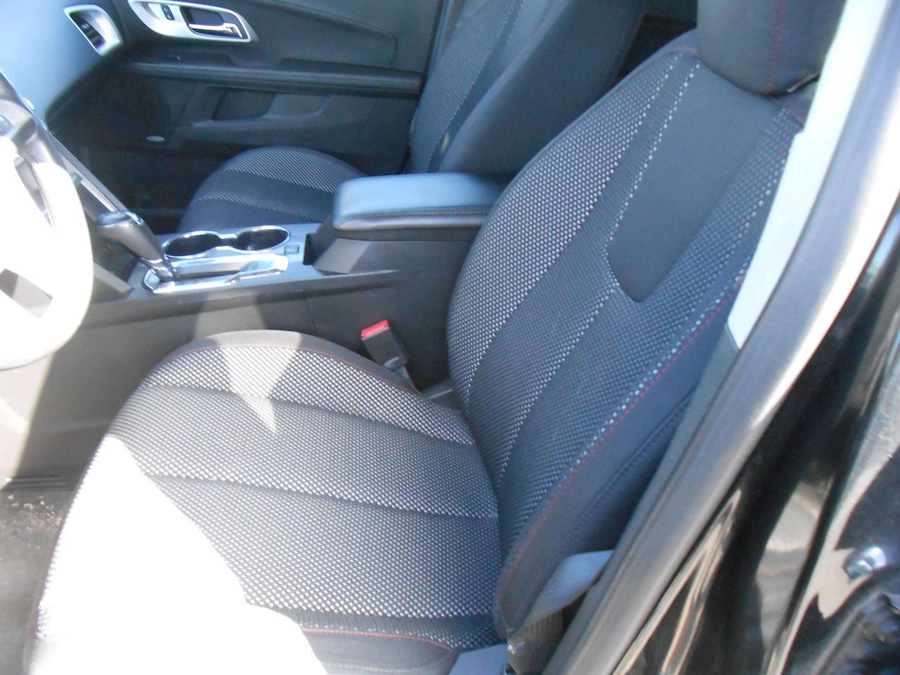 2016 Chevrolet Equinox LT, Sunroof, Back Up Camera Photo