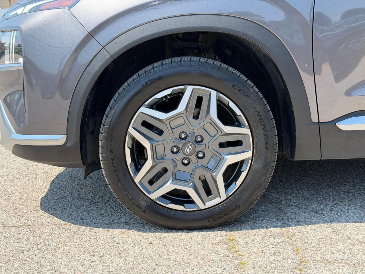 2022 Hyundai Santa Fe Plug-In Hybrid Luxury AWD Photo