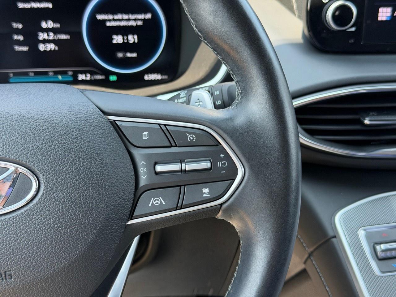 2022 Hyundai Santa Fe Plug-In Hybrid Luxury AWD Photo